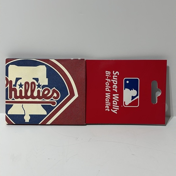MLB Philadelphia Phillies Super Wally Bi-Fold Wallet - Picture 6 of 11